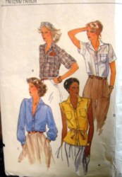 7009 Vogue COOL CASUAL BUTTON BLOUSE SLEEVES OR NOT PATTERN 16 cut